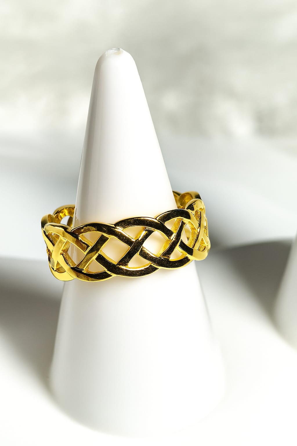 Ayla interlace ring