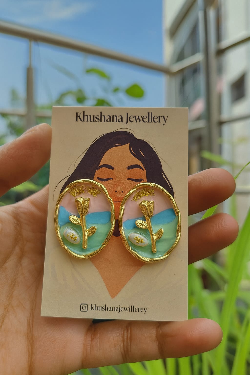 Pastel Bloom Oval Stud Earrings 🌸✨