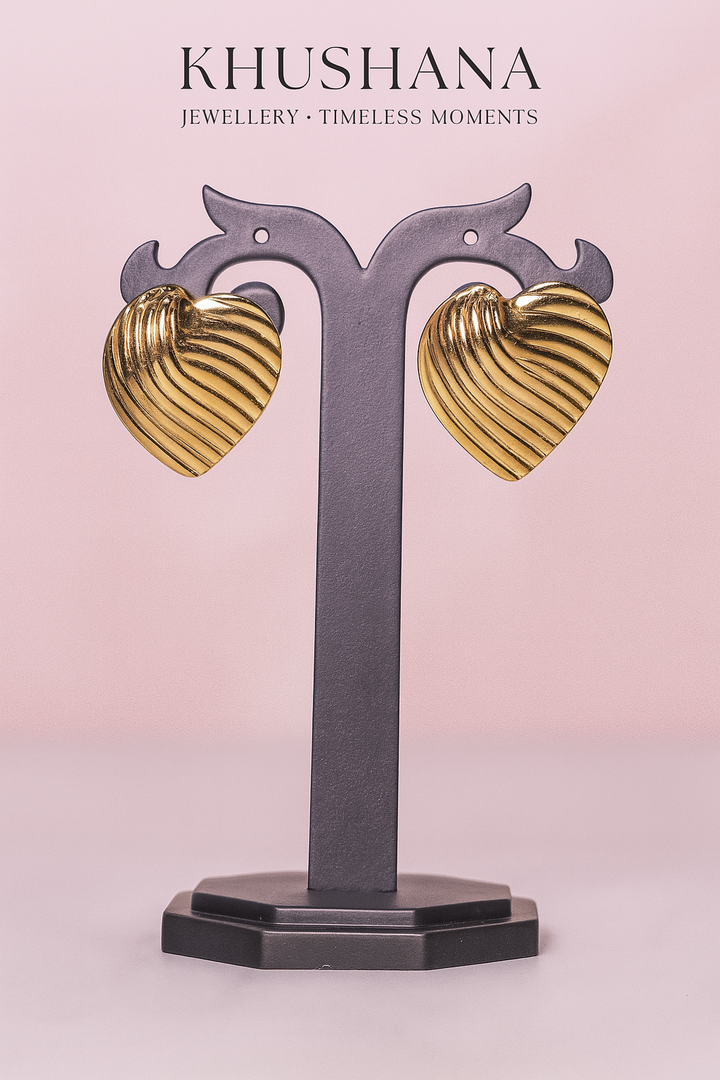 Round Heart Stud Earring